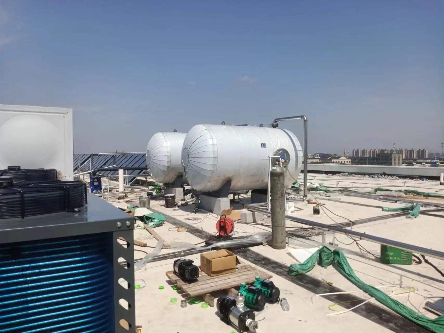 Exploring the Versatility of Air Source and Ground Source Heat Pumps for Commercial and Residential Heating
