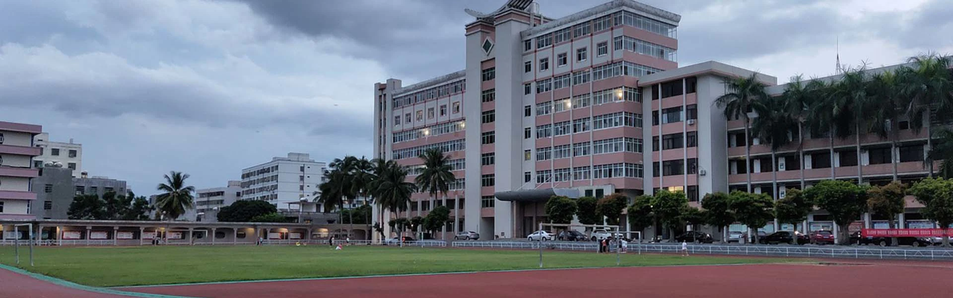 School air energy hot water project solutions